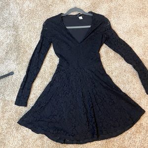 Black long sleeve dress